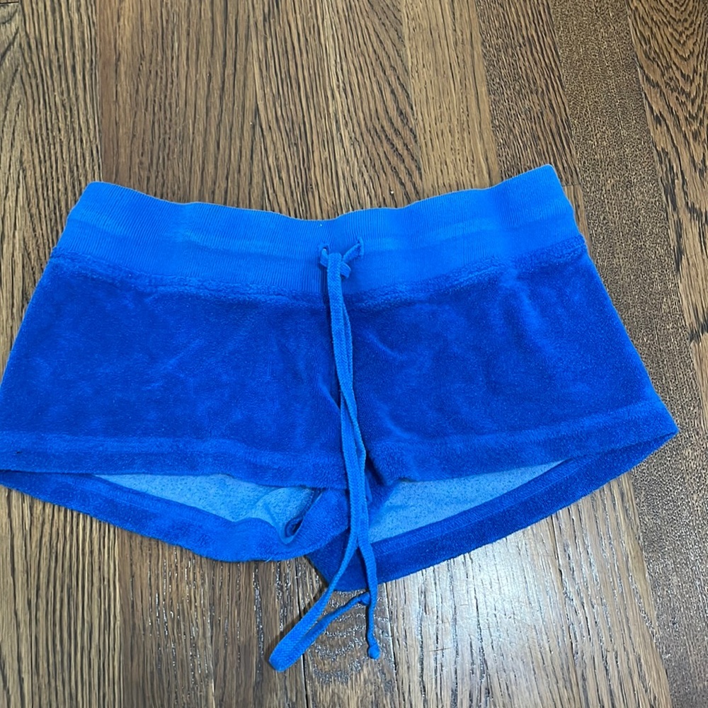 BLUE HARDTAIL SHORTS